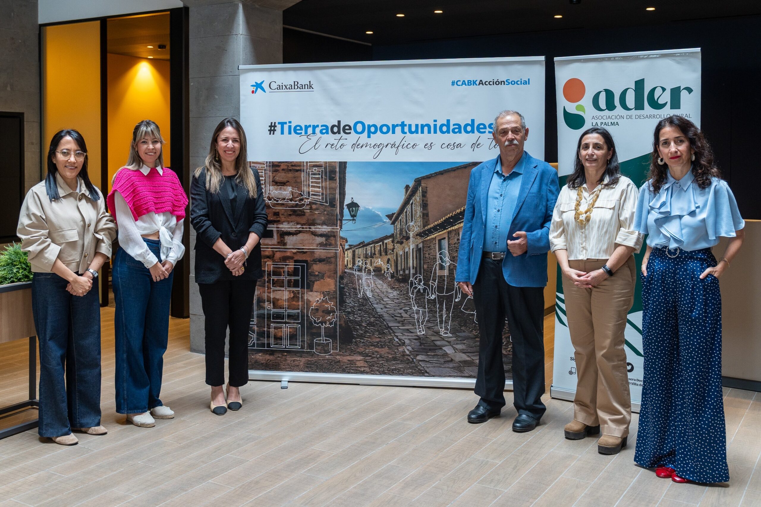 CaixaBank y ADER La Palma impulsan el emprendimiento rural en la isla con la quinta edición de Tierra de Oportunidades